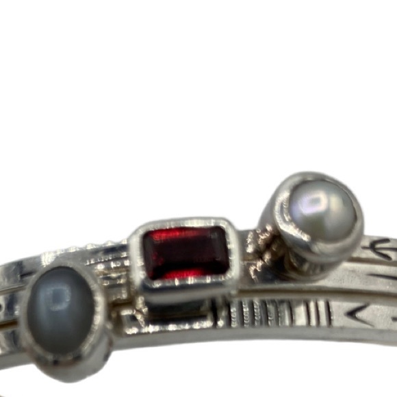 NWT Mariposa Designs Sterling, Pearl, Moonstone, Garnet  3 Bangle Bracelet Set - Picture 4 of 4